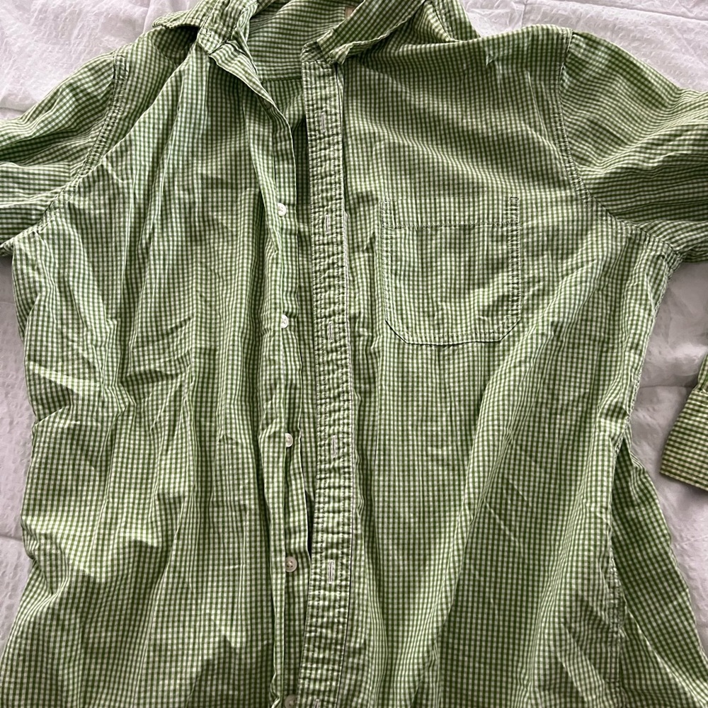 Men’s long sleeve dress shirt worn once size large